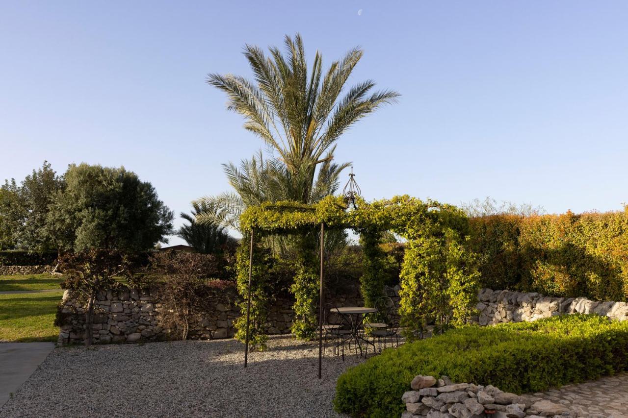 Masseria Del Carrubo Noto Buitenkant foto