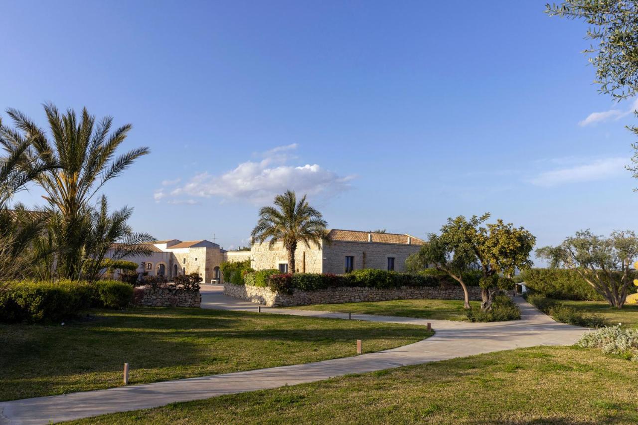 Masseria Del Carrubo Noto Buitenkant foto
